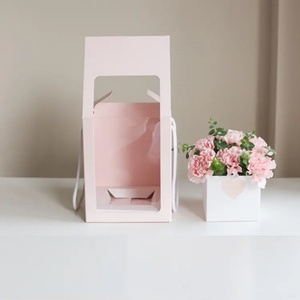 Folding <b>White</b> Cardboard <b>Gift</b> Packaging <b>Box</b> With Portable Rope Transparent Window Flower <b>Box</b> - Product Image 4