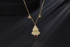 Collar de oro amarillo de 18 quilates Cadena de hilo clásica de árbol de Navidad con tachuelas de diamantes diarias personalizadas con piedra principal de perla - Product Image 4