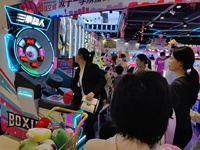 Machine de boxe d'arcade en métal et bois Three-Punch Man avec garantie d'un an pour les centres de jeux