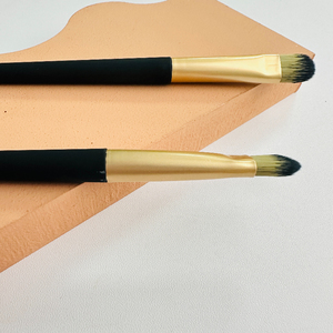 Pinceles de ojo de Precisión única de oro negro de alta calidad pincel plano sombra de <span class=keywords><strong>ojos</strong></span> pincel de mezcla individual ojo - Product Image 4