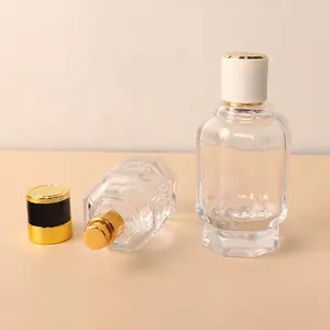 زجاجة عطر فاخرة فارغة من الزجاج على شكل علوي شفاف 50 في شكل معبد مجعد