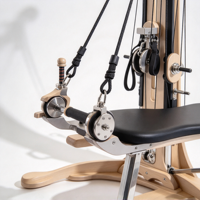 Tour de poulies de Pilates professionnelle en bois écologique avec équipement de studio gyroscopique réglable