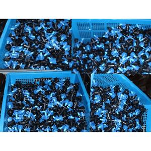 Boquilla de enfriamiento para prevención de golpes de calor en establos de ganado, material PP azul, rotación de 360 grados, uso en granjas de vacas - Product Image 3