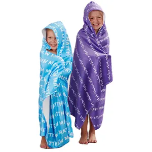 Nome playful personalizado crianças com capuz praia & piscina toalha mãe e me toalha