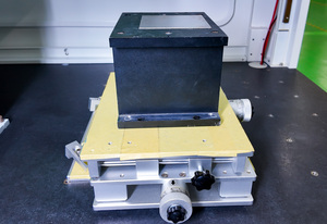 ليزر بيكوثانية بالأشعة تحت الحمراء للتركيز، موفر للطاقة، يتميز بخصائص ملونة لآلة النقش بالليزر الملون - Product Image 5