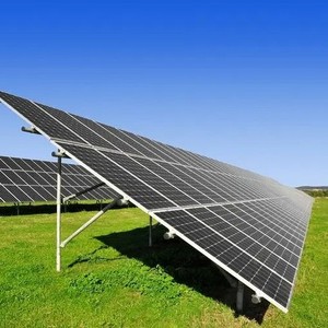 Support de montage de panneaux solaires au sol en alliage d'aluminium avec traitement de surface anodisé pour installation extérieure - Product Image 2