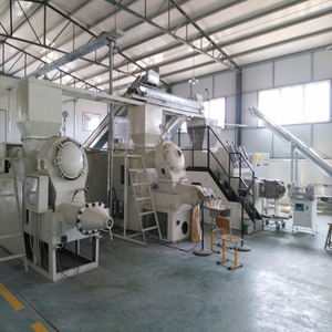 Haute qualité petit liquide faisant l'équipement machine usine hôtel toliet coupe bloc machine savon bouchon - Product Image 1