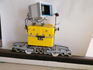 Détecteur de défauts numérique à ultrasons pour voies ferrées, idéal pour la construction et la maintenance ferroviaires - Product Image 4
