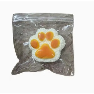 ของเล่นบีบรูปทรงข้าวปั้นลายอุ้งเท้าแมว Taba Squishy ของเล่นบีบ TPR รูปทรงอาหารเหมือนจริง บรรเทาความเครียด สำหรับเด็ก - Product Image 3