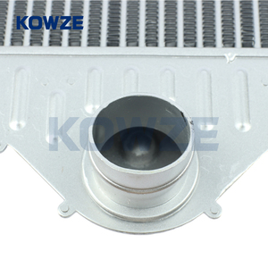 Intercooler para Toyota Prado 17940-11050, Fábrica de Piezas de Intercooler de Guangzhou Auto Parts - Product Image 4