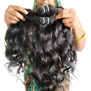 Venta al por mayor Virgen Templo indio Extensión de cabello humano Procesamiento químico natural sin procesar Ninguno Cutícula alineada Paquetes ondulados Cabello humano - Product Image 1