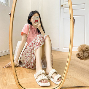 Sandalias Planas de Mujer de Microfibra Blanca con Doble Correa, Elegantes y de Diseño Moderno para el Hogar o la Oficina - Product Image 4