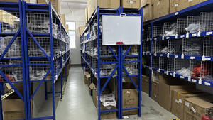 2022 <span class=keywords><strong>prix</strong></span> usine Kia K7 Ace Modification de voiture filaire station de charge chargeur filaire magnétique connexion de prise rapide similaire <span class=keywords><strong>Tesla</strong></span> - Product Image 2