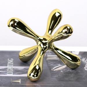 Décoration <span class=keywords><strong>de</strong></span> la maison abstraite cellule Sculpture ornement OEM ODM personnalisé chambre meubles décorations <span class=keywords><strong>de</strong></span> bureau accessoires pour la maison cadeaux résine artisanat - Product Image 3