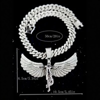 Collier pendentif en alliage d'ange grand format YJ10-6815 pour homme, chaîne à maillons, bijoux tendance pour les fêtes, vente en gros