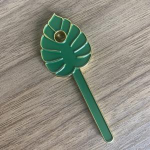 เครื่องมือซ่อมกรีนกอล์ฟแบบโลหะทั้งหมด ดีไซน์ใบไม้สีเขียวสร้างสรรค์  ตะเกียบซ่อมกรีนกอล์ฟ - Product Image 1