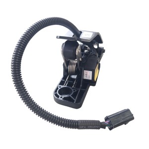 Acelerador Longgong para Montacargas Diésel CPCD35-EQ26, Motor Quanchai DQ0006939, Pieza Nueva - Product Image 1