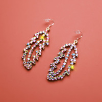 Hot Sale Shiny Wasser tropfen Strass Feder Edelstein Anhänger Ohrringe Geeignet für Party Bauchtanz Show Schmuck