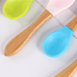 Cucharas de silicona con mango de bambú y madera para bebés, tenedores de silicona con mangos de madera maciza - venta al por mayor desde - Product Image 1