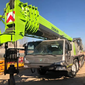 Grue de chantier d'occasion Zoomlion ZTC700H 70T avec flèche de 55m à vendre – Levage fluide, pièces robustes pour la construction - Product Image 1