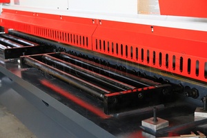 Máy Chém thủy lực hạng nặng cắt kim loại Kéo cắt dài 6mm 3 mét - Product Image 3