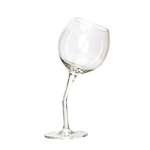 <span class=keywords><strong>Gobelet</strong></span> à vin classique en cristal transparent fait à la main avec tige courbée 350 ml Cadeau personnalisé pour la Saint-Valentin - Product Image 2
