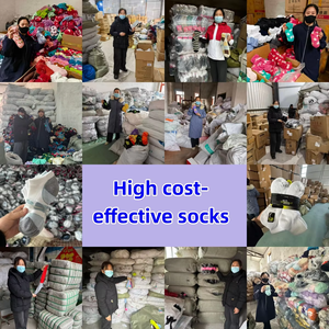 Lot mixte de surplus de vêtements : Chaussettes décontractées pour femmes, style <span class=keywords><strong>japonais</strong></span>, à <span class=keywords><strong>motif</strong></span> floral, à volants délicats, montantes à la cheville, à prix bas pour la revente - Product Image 5