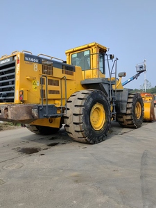Cargadora de Ruedas Komatsu WA600 Usada, Original de Japón, 57 Toneladas, Gran Rendimiento para Minería, Motor Cummins 395KW de 2016, Caja de Cambios - Product Image 5