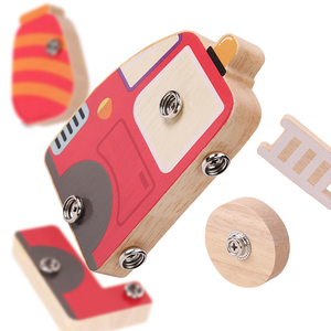 Juguete de Ingeniería de Vehículos de Dibujos Animados para Educación Temprana: Tablero de Agarre con Tornillos de Madera DIY para Niños de Jardín de Infantes - Product Image 5