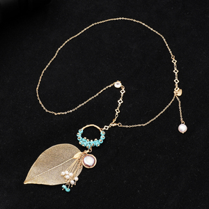 Collana Boho Estiva con Ciondolo a Cuore e Perle, Gioielli Estetici Fatti a Mano con Perline Colorate per Ragazze - Product Image 3