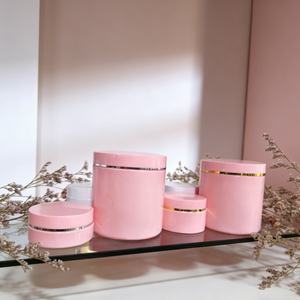 Nuevo Diseño de Envase Cosmético Rosa de Lujo, Envase Vacío para Crema Corporal y Exfoliante de 200 ml, 250 ml, 8 oz, 500 ml, Tarro de Plástico PET con Tapa Dorada - Product Image 1