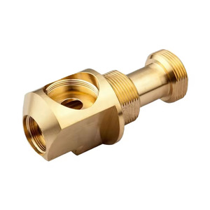 Raccord fileté en laiton usiné CNC pour la plomberie et l'usage industriel - Product Image 1