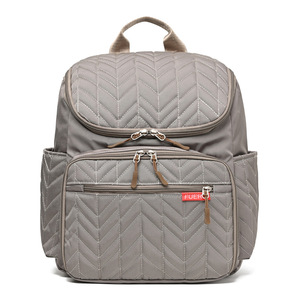 Nouveau design de couleur, style européen <span class=keywords><strong>et</strong></span> américain, <span class=keywords><strong>sac</strong></span> à <span class=keywords><strong>langer</strong></span> brodé de grande capacité avec <span class=keywords><strong>sac</strong></span> à <span class=keywords><strong>langer</strong></span> portable <span class=keywords><strong>et</strong></span> porte-bouteille isotherme - Product Image 1