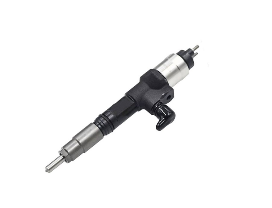 9709500-680 common rail injector 095000-6800 for Kubota V3800DI engine diesel fuel injector  095000-6800 1J500-53050 1J574-53050