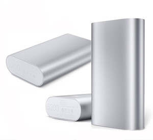 <span class=keywords><strong>Power</strong></span> Bank Portatile in Lega di Alluminio Certificato ROHS da 4000mAh con Ingresso Micro USB e Ricarica Rapida - Product Image 1