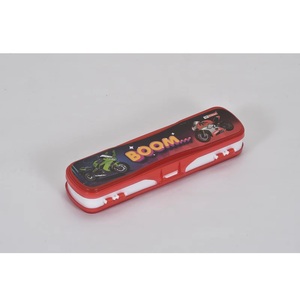 Boîte à crayons MINI de qualité supérieure Vikash X Rouge, design compact et élégant, fermeture sécurisée pour les fournitures scolaires des enfants, disponible à la vente - Product Image 1