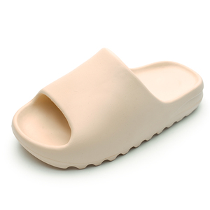 Claquettes en PVC de couleur unie à bout ouvert, semelle extérieure antidérapante en EVA, pantoufles d'intérieur toutes saisons - Product Image 4