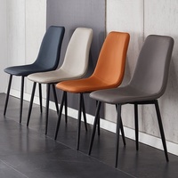 Chaise de salle à manger en métal de style italien minimaliste moderne avec dossier pour salles à manger domestiques et mobilier d'hôtel