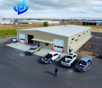 Bâtiment en structure acier préfabriquée sur mesure, cadre métallique durable pour entrepôt industriel, atelier, garage, hangar résistant aux vents forts