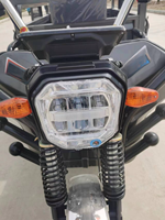 Véhicule de fret électrique chinois à trois roues à deux places avec cadre en acier Tuk Tuk Tricycles pour livraison