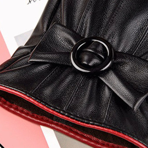 ถุงมือหนังแท้ 100% สำหรับฤดูหนาว แฟชั่นจากปากีสถาน สีดำ ตกแต่งโบว์ - Product Image 3