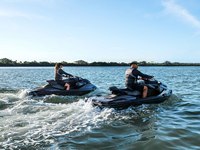 RXT 300 300HP Jet Ski 4 Tak, dengan navigasi siap GPS dan pelacakan kecepatan Waktu Nyata