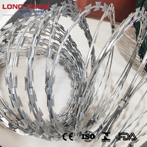 <span class=keywords><strong>Precio</strong></span> <span class=keywords><strong>de</strong></span> fábrica, <span class=keywords><strong>rollo</strong></span> <span class=keywords><strong>de</strong></span> <span class=keywords><strong>alambre</strong></span> <span class=keywords><strong>de</strong></span> púas con clips anticorrosión, <span class=keywords><strong>alambre</strong></span> <span class=keywords><strong>de</strong></span> acero galvanizado en concertina Cross Razor, con clips, a <span class=keywords><strong>precio</strong></span> <span class=keywords><strong>de</strong></span>, - Product Image 3