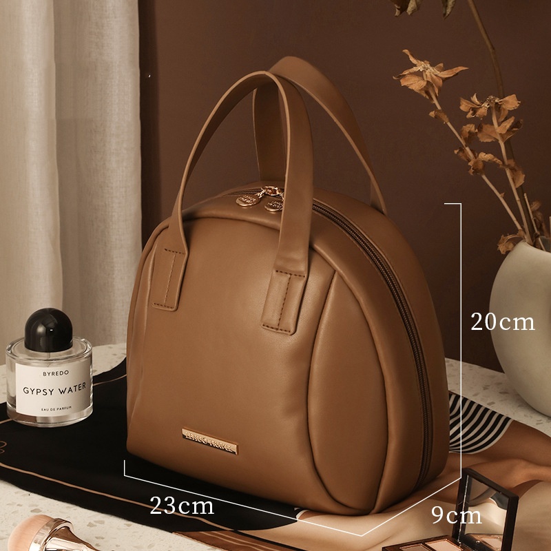 สีน้ำตาล