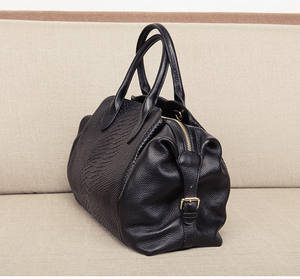 2025新款时尚大容量女包欧式真皮鳄鱼纹单肩包 - Product Image 3