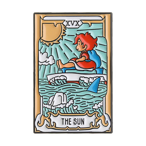 Accesorios Relacionados con el Anime Doujinshi - Broches Estilo Cartas del <span class=keywords><strong>Tarot</strong></span> de Dibujos Animados - Insignias Metálicas para Decoración de Ropa - Product Image 3
