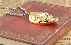 Collar con Colgante de la Máscara de V de Vendetta, Estilo Clásico, de Oro, para Hombre y Mujer, Ideal para Aniversario - Product Image 4