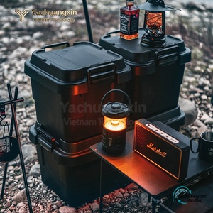 Conteneur d'eau portable en plastique noir avec deux bouchons pour le camping et l'extérieur, conception durable - Product Image 3