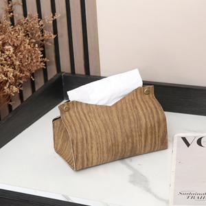 Caja de pañuelos de cuero con textura de madera, pequeña, color marrón oscuro, impermeable, duradera, para uso en el hogar, el coche o la oficina - Product Image 4