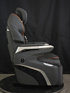Sedile Auto Modificato in Pelle Nappa di Lusso Economico e Pratico per <span class=keywords><strong>Ford</strong></span> <span class=keywords><strong>Tourneo</strong></span> IVECO - Product Image 3